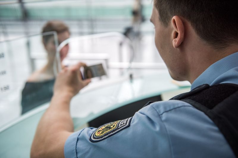 hände selbst fesseln versteigerung sex hände selbst fesseln versteigerung sex