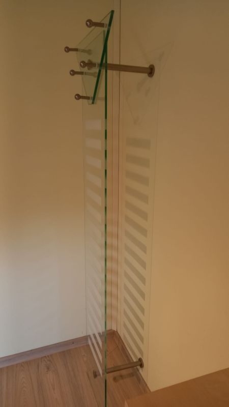 Garderobe aus Glas, sehr schön und neuwertig